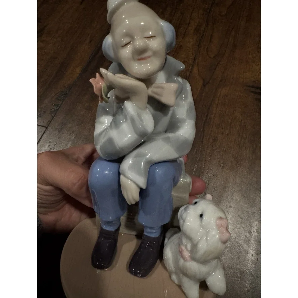Clown & Poodle Bichon Dog‎ Porcelain Figurine PS Design 2002 Flower Blue Vintage